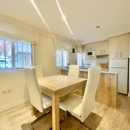 White House Nervion Apartamento